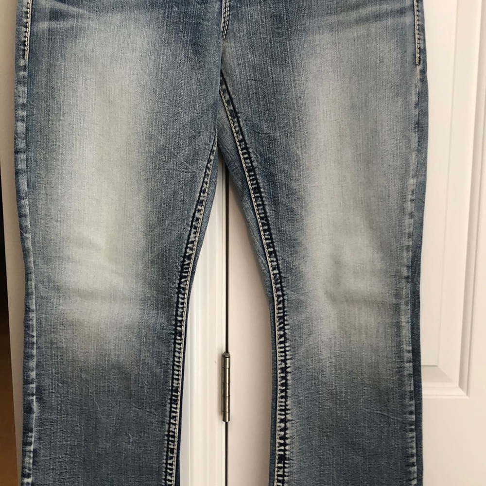 Jeans - Picture 3 of 8